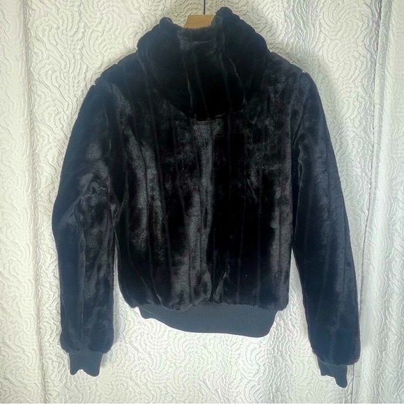 BROOKLYN GIRL Soft Or Sleek Reversible Bomber Jacket - Picture 7 of 10